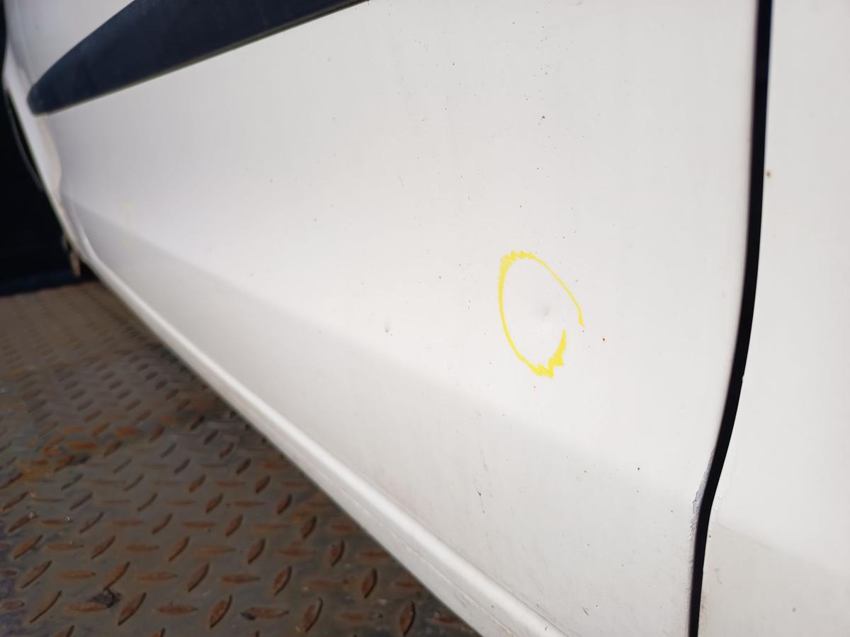 VW Polo 9N3 original T&uuml;r rechts Beifahrer 3t&uuml;rer B9A Candywei&szlig; Bj 2009