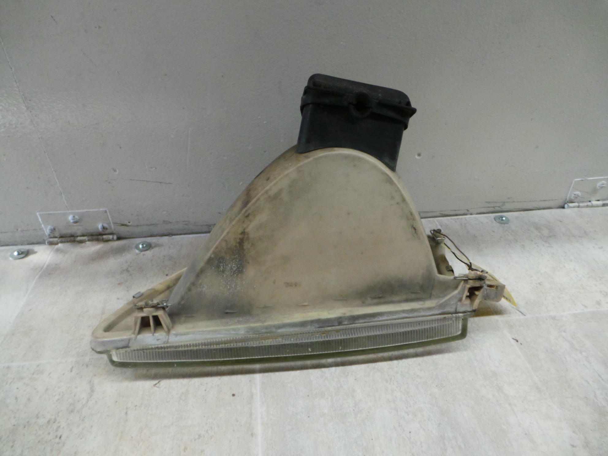 Peugeot 106 91-96 Scheinwerfer vorn rechts Lampe