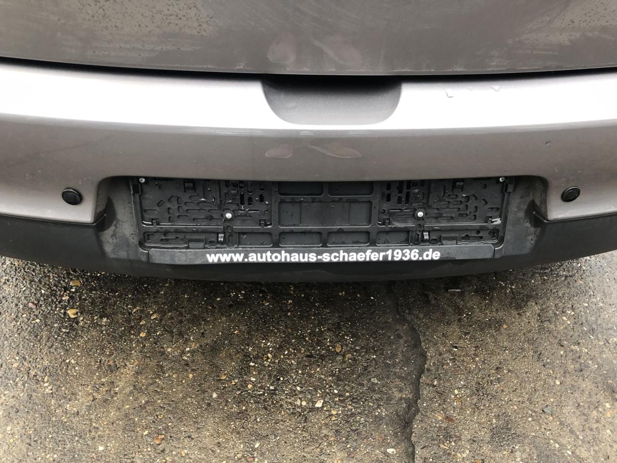 Renault Megane III 3 Sto&szlig;f&auml;nger hinten Hecksch&uuml;rze f&uuml;r 5 t&uuml;rer TEKNG graumet