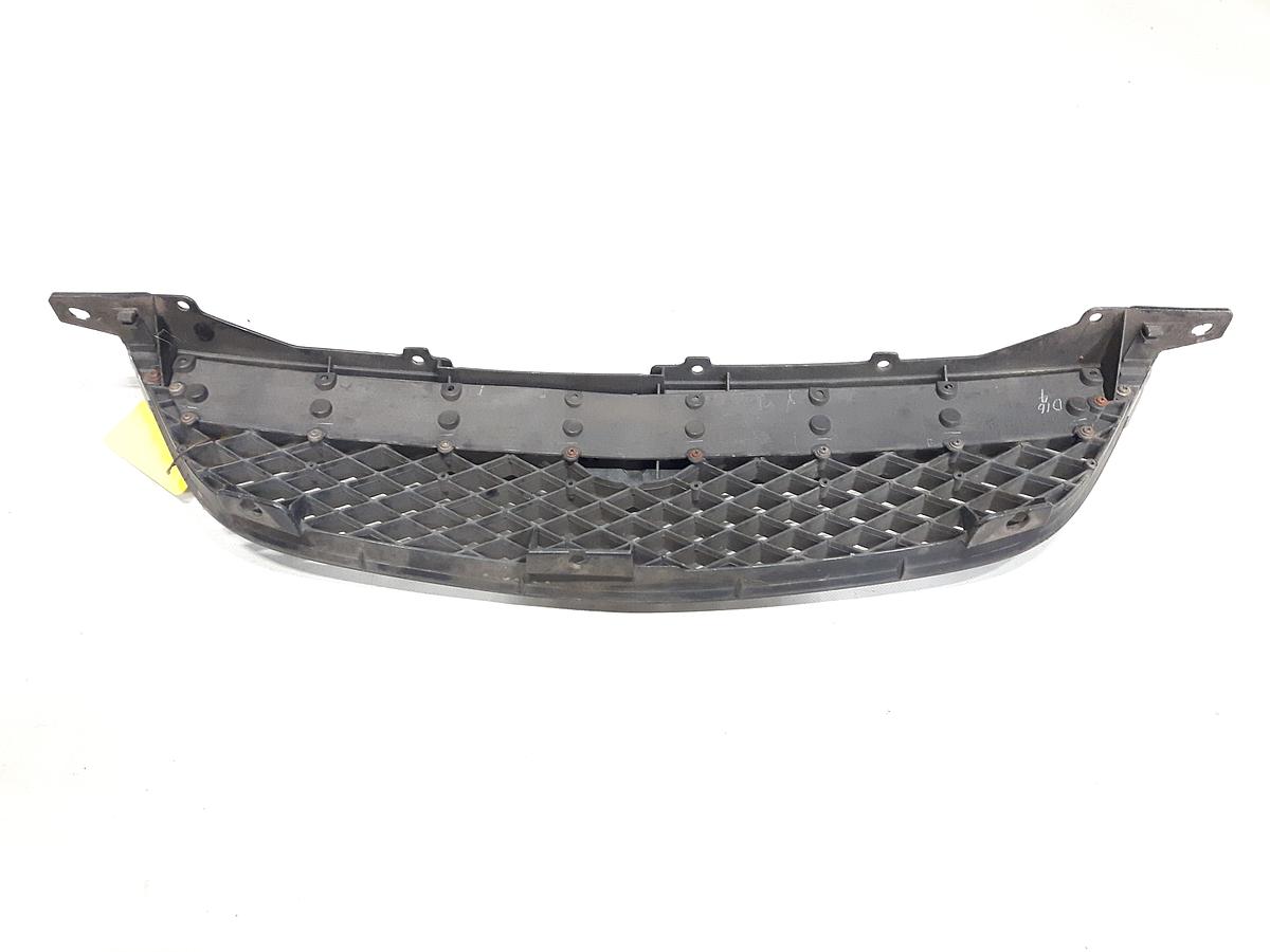 Mazda 626 GF original Grill Kühlergrill schwarz Chrom BJ1999