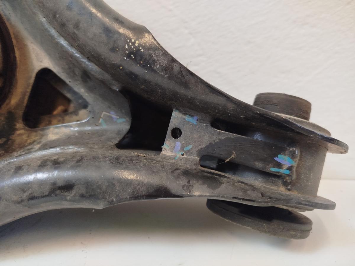 NIO EL6 Elektro SUV Querlenker hinten links unten Achslenker Hinterachse