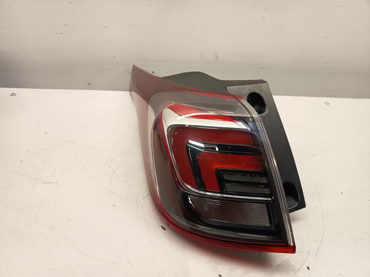 Opel Crossland X original R&uuml;ckleuchte links au&szlig;en vor Facelift Bj 2018
