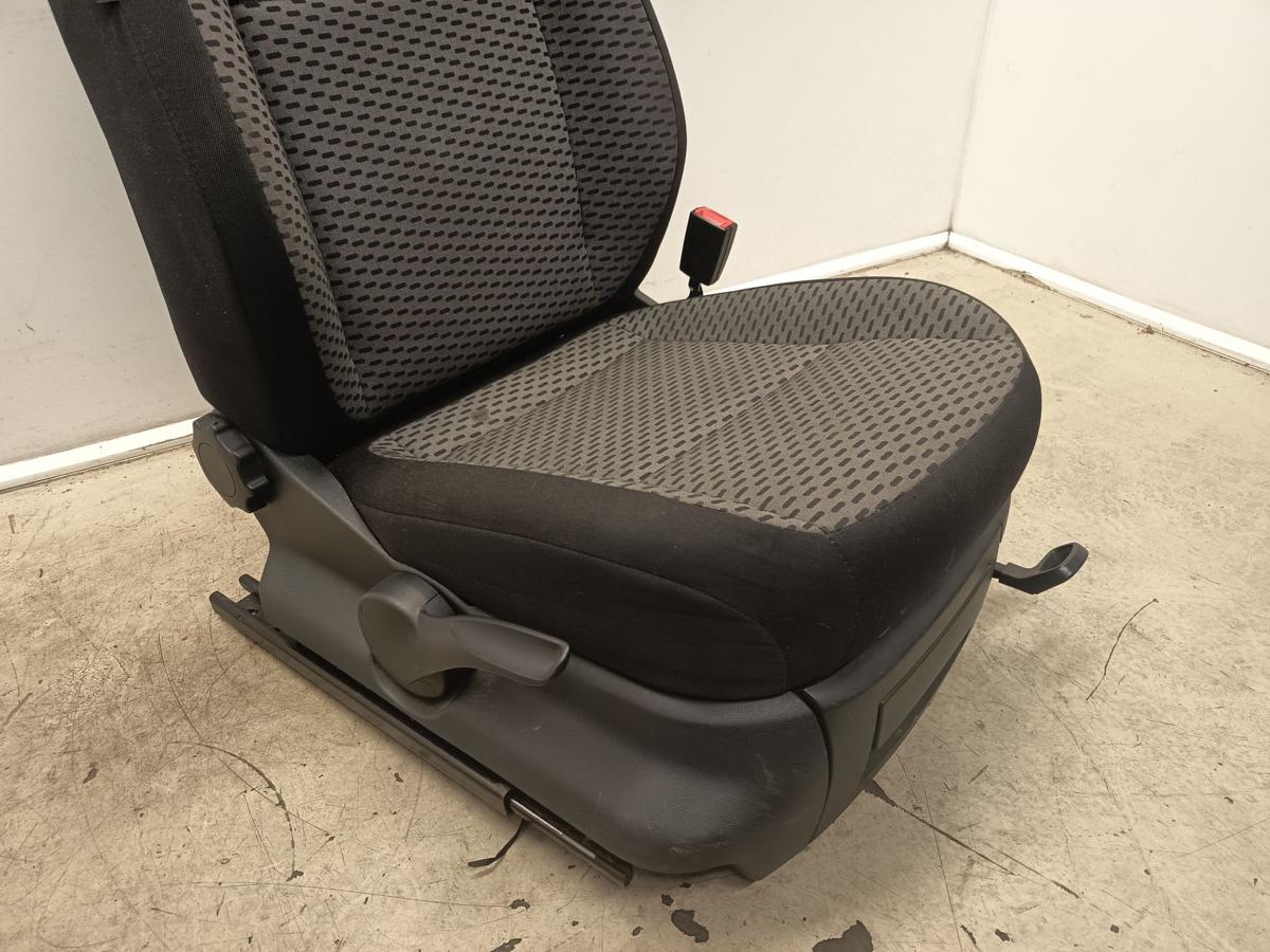 Skoda Roomster 5J orig Sitz vorn rechts Heizung Beifahrer h&ouml;henverstellbar Bj 12