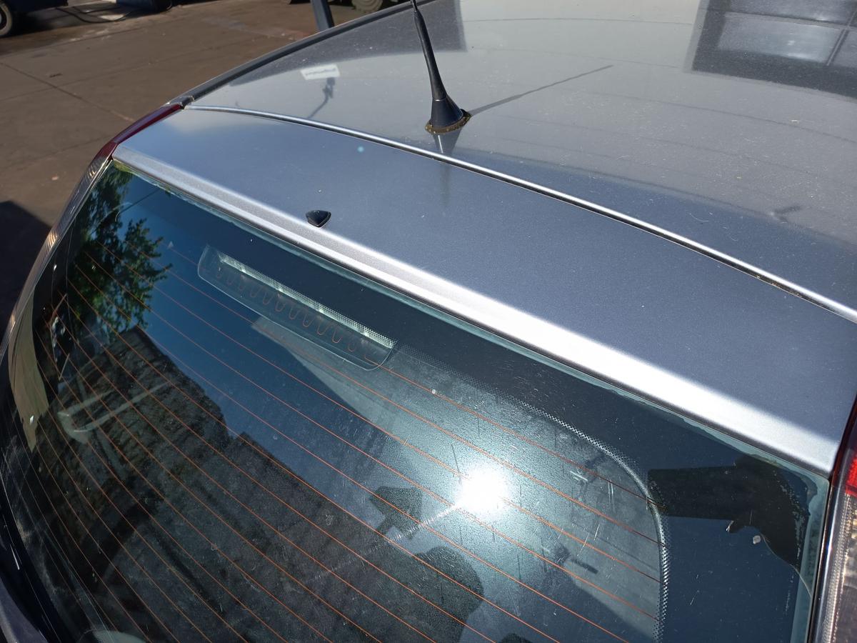 Opel Corsa C original Heckklappe mit Scheibe Z163 Lichtsilber Bj 2005