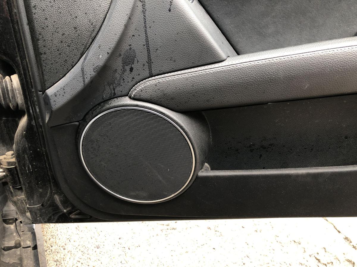 Mercedes C-Klasse W204 Mopf Edition C T&uuml;rverkleidung vorn rechts Microfaser