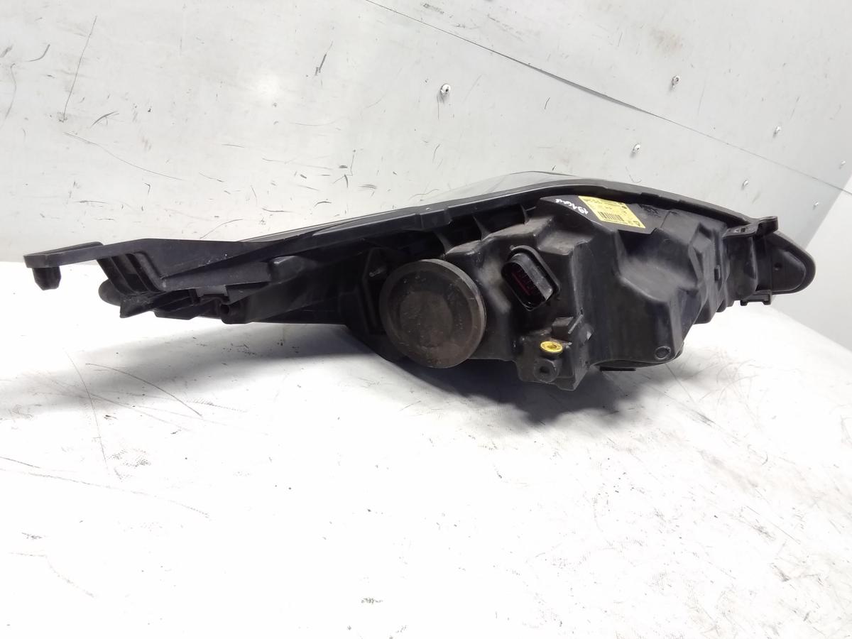 Ford Fiesta JA8 original Scheinwerfer links Hella mit LWR Bj.2010