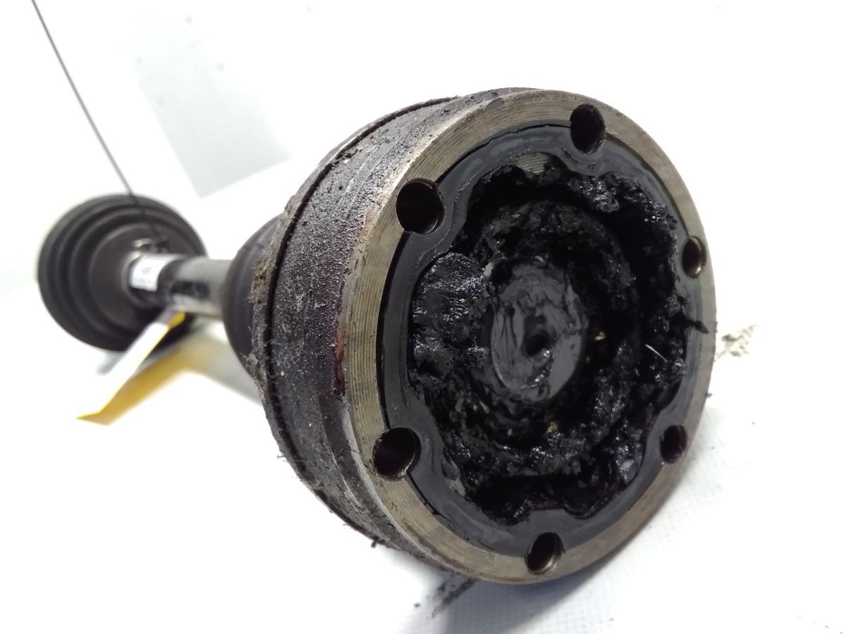 Skoda Roomster 5J orig.Antriebswelle Gelenkwelle vorn links 1.4 63kw BJ2006 Skoda Roomster 5J orig.Antriebswelle Gelenkwelle vorn links 1.4 63kw BJ2006