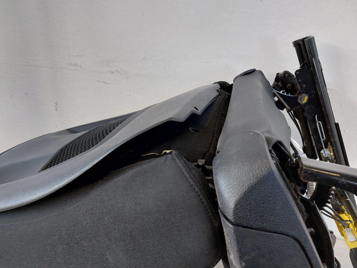 BMW 1er F20 Sitz vorn links Fahrersitz Stoff mit Heizung Autositz Stoffsitz