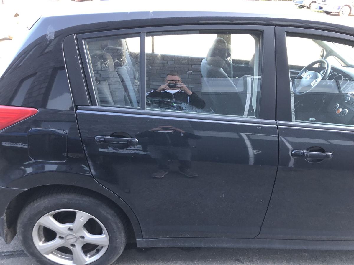 Nissan Tiida C11 T&uuml;r hinten rechts Fondt&uuml;r im Rohbau KH3 Superblack