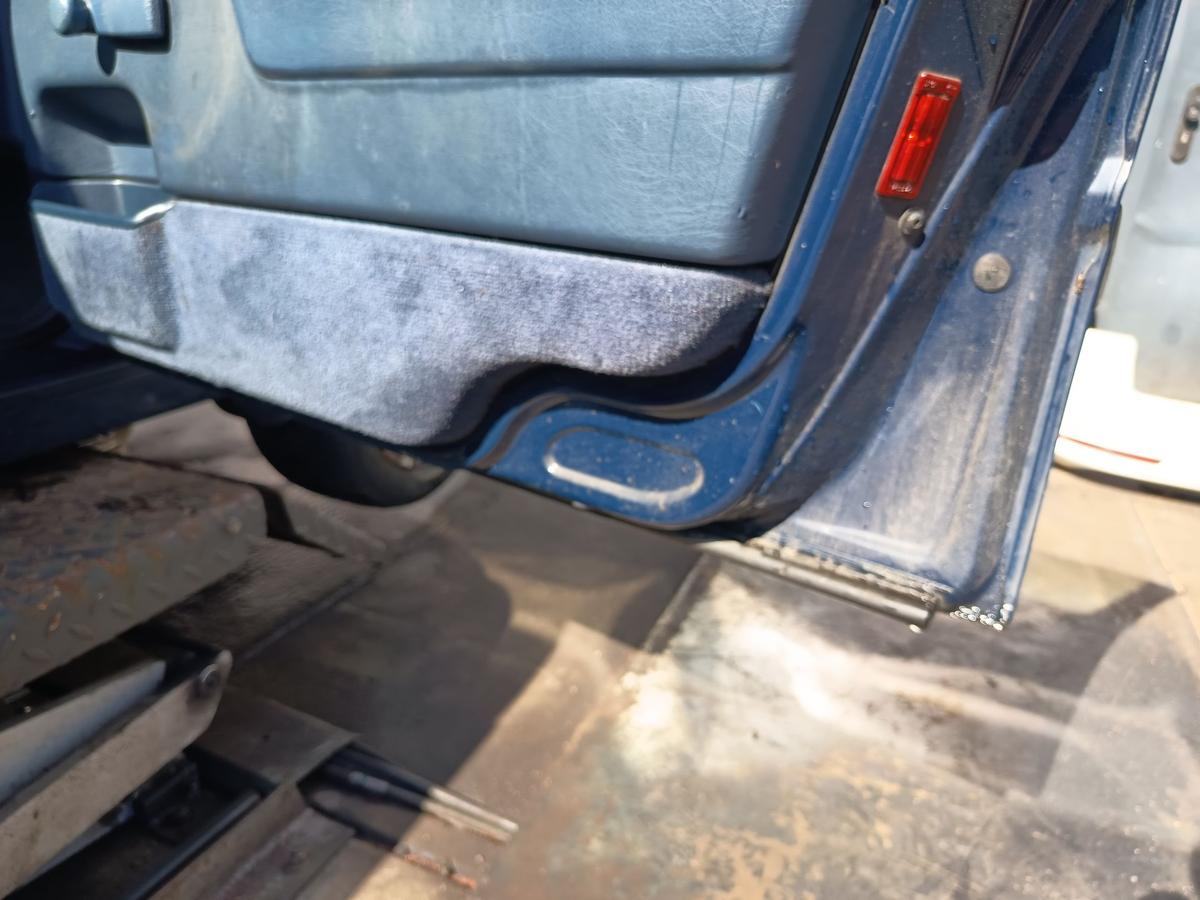 Volvo 850 original T&uuml;r vorn rechts Beifahrer 417 Royalblau Bj 1995