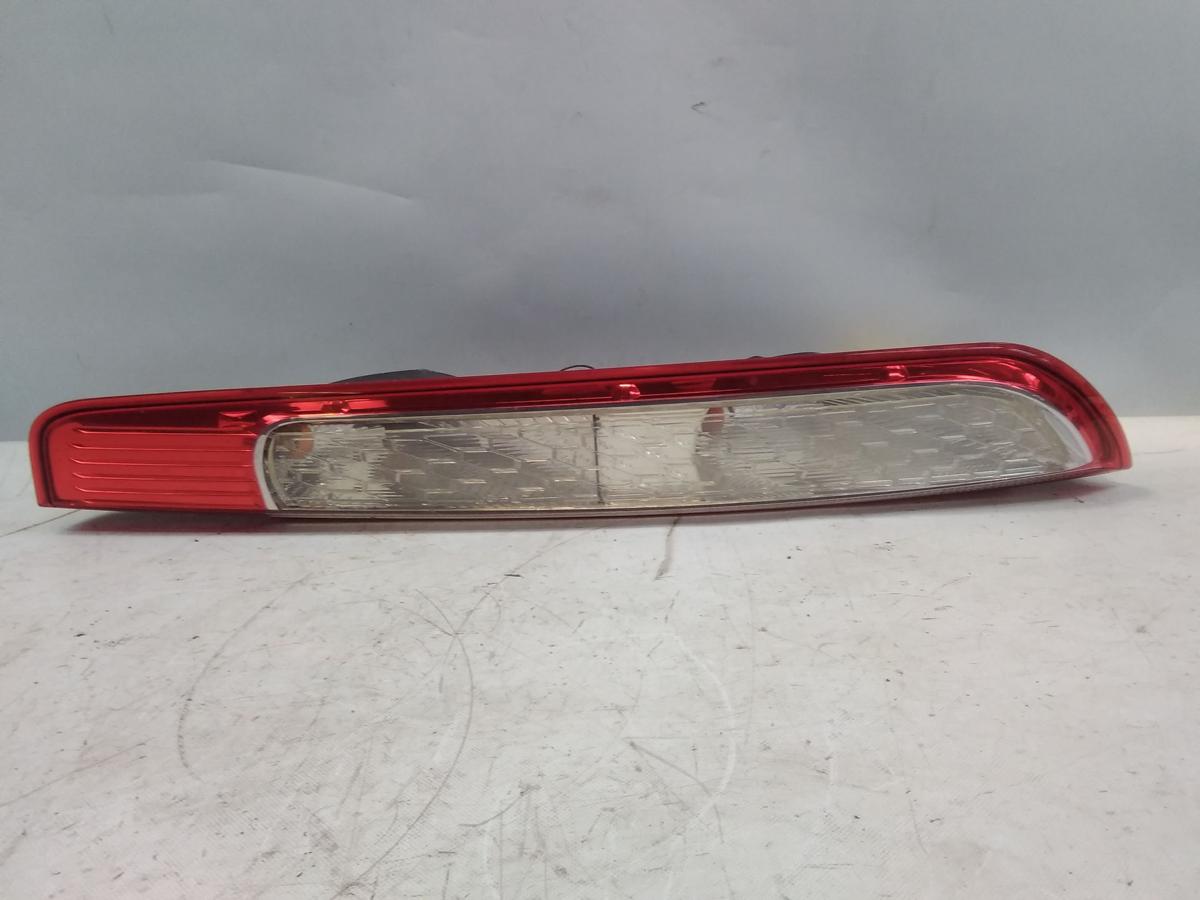 Ford Focus 2 DA3 R&uuml;ckleuchte Schlussleuchte rechts Flie&szlig;heck Facelift BJ2009