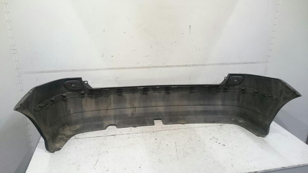 Nissan Almera Tino BJ 2003 Stoßstange hinten Stoßfänger Schwarz 03-06