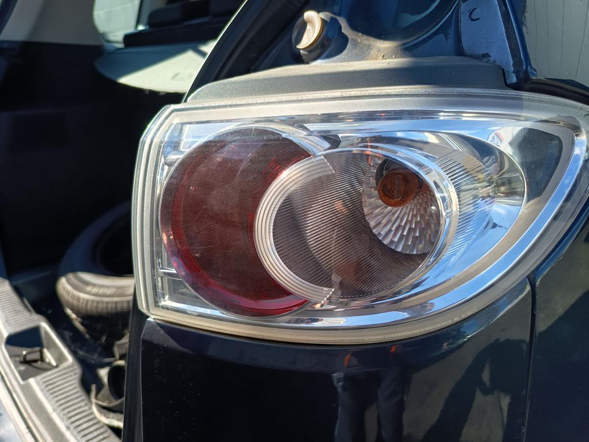 Mazda 2 DY original Rückleuchte rechts Heck/Schluss/Licht Bj 2006