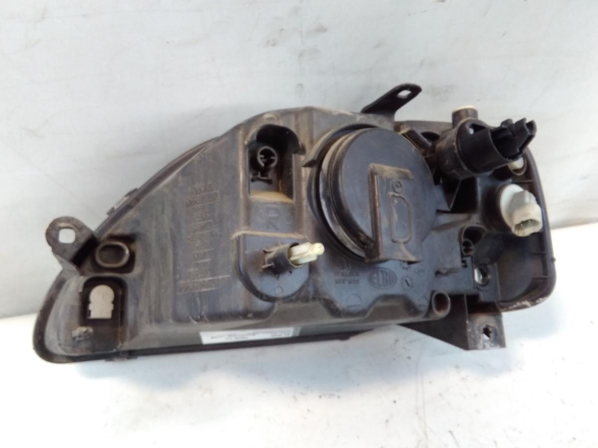 Dacia Logan Kombi original Scheinwerfer rechts 8200211006 BJ2008