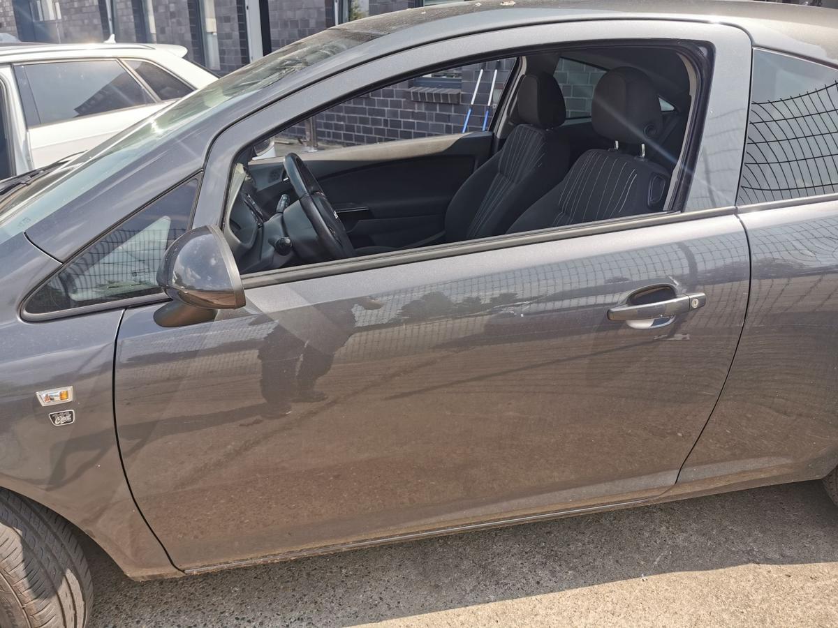 Opel Corsa D Fahrertür Tür Autotür Rohbautür vorn links Z177 Karbongraumet 3trg