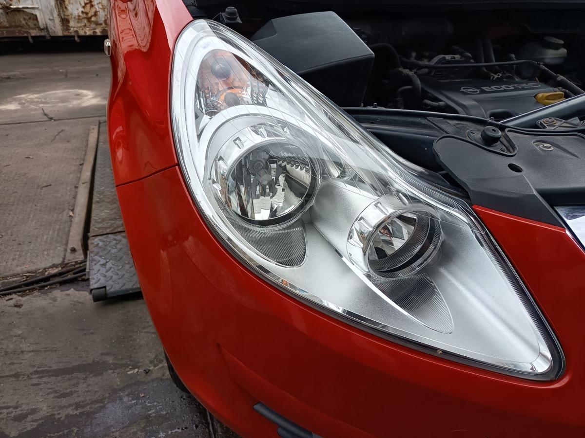 Opel Corsa D original Scheinwerfer rechts Halogen vor Facelift Baujahr 2009