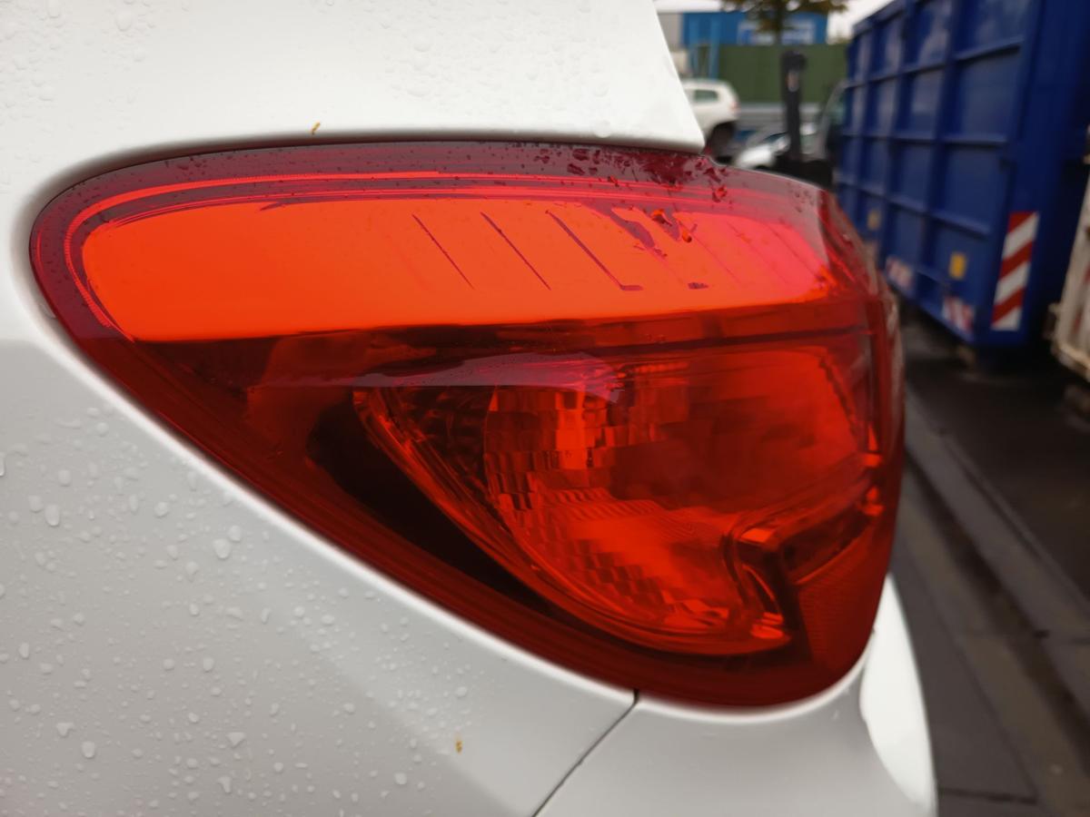 Opel Mervia B original R&uuml;ckleuchte links aussen Heckschlusslicht Bj 2012
