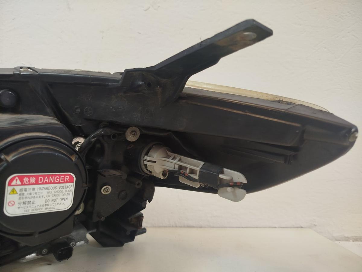 Mazda 5 CR Scheinwerfer Frontscheinwerfer Lampe vorn rechts Xenon tr&uuml;b bis 2008