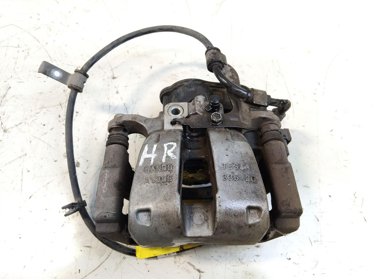 Tesla Model Y original Bremssattel hinten rechts RWD nicht Performance BJ2023