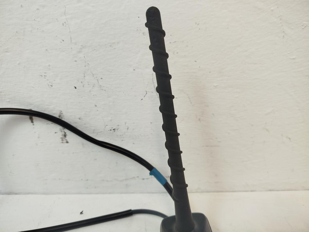 Toyota Yaris XP13 Dachantenne Antenne Antennenfu&szlig;