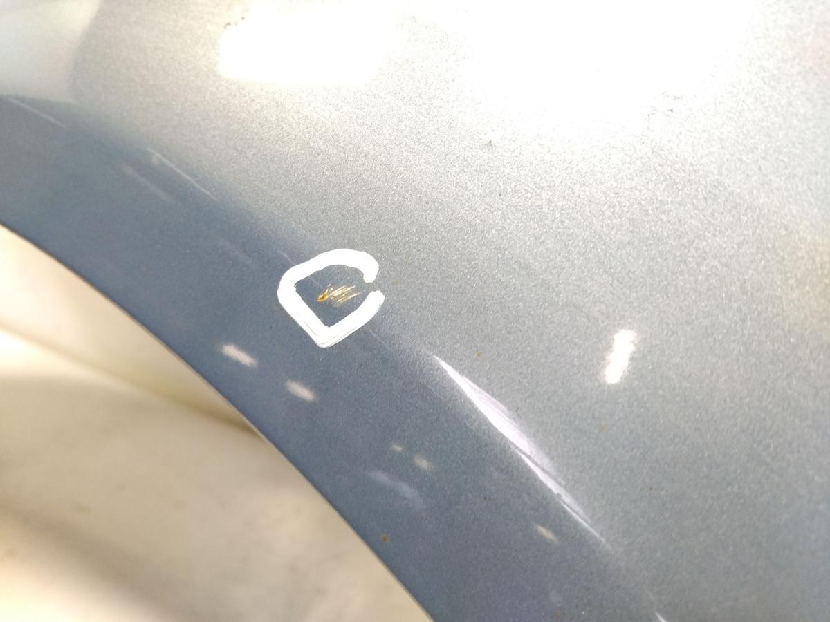 Audi A3 8P Facelift original Kotfl&uuml;gel vorn links LX5X Sph&auml;renblaumet. BJ2009