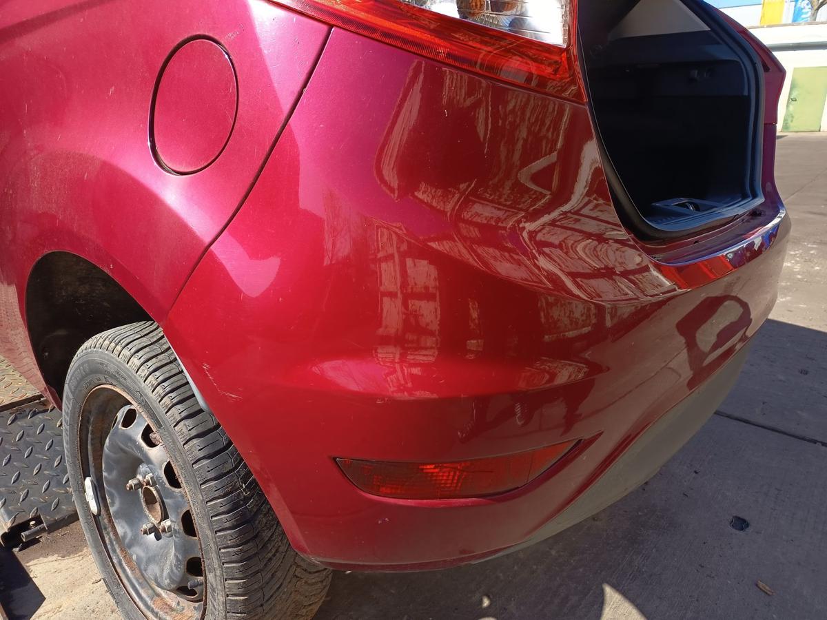 Ford Fiesta MK7 original Sto&szlig;stange hinten Hot Magenta vor Facelift Bj 2009