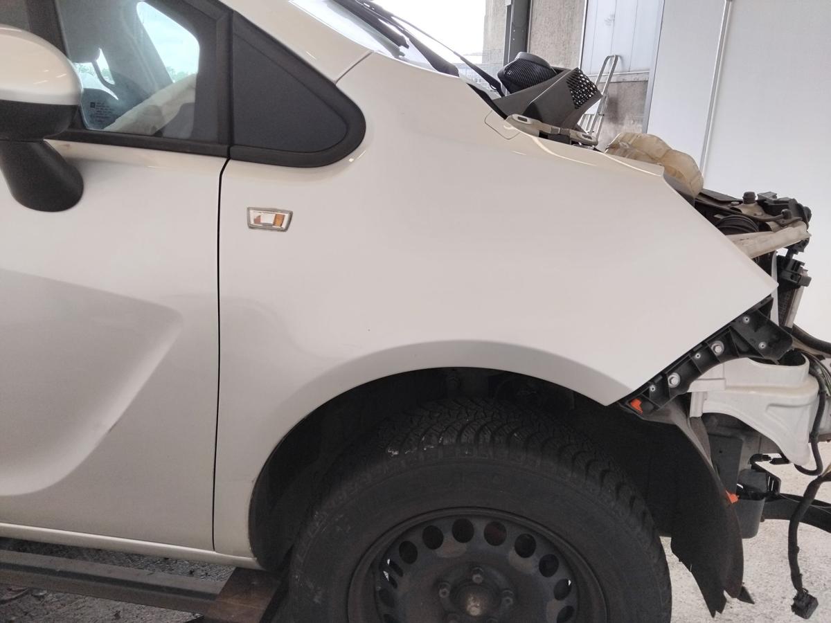 Opel Meriva B original Kotflügel vorn rechts GAN argonsilbermetallic Z176 BJ2013