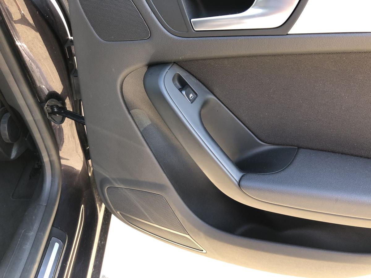 Audi A5 8T Sportback T&uuml;rverkleidung hinten rechts Fondt&uuml;r Stoff f&uuml;r EFH OEM
