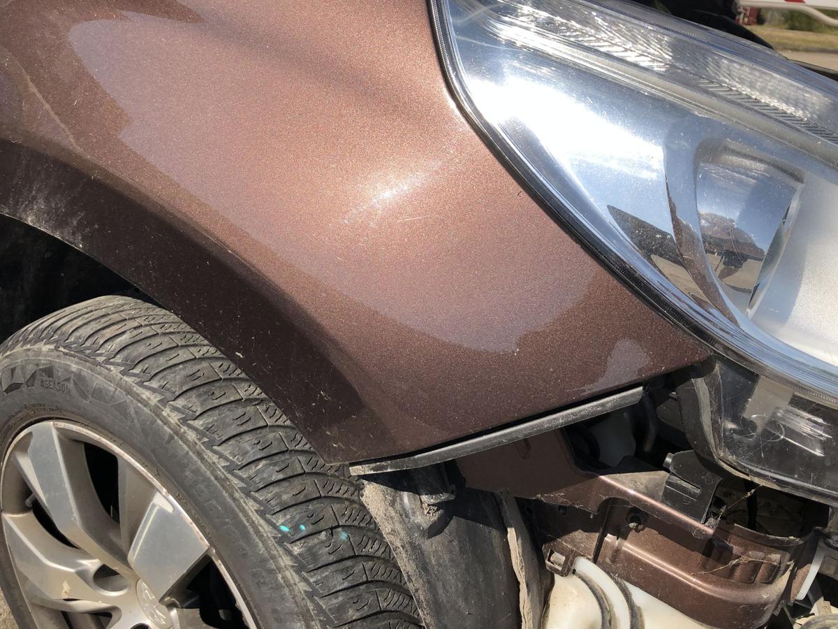 Peugeot 2008 I CU Kotflügel vorn rechts Beifahrerseite ETV Braun Makaha