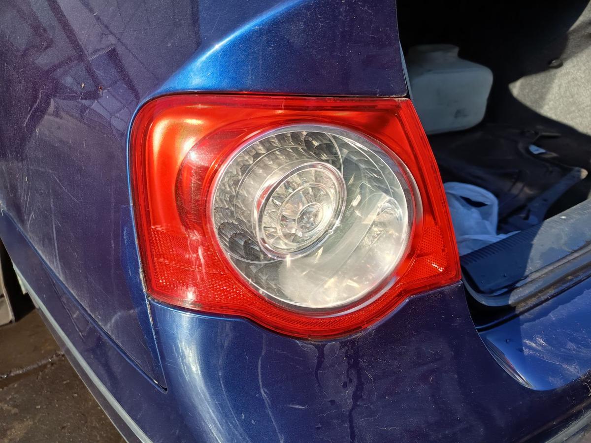 VW Passat 3C B6 Limo original R&uuml;ckleuchte links Heck/Schluss/Licht Bj 2008
