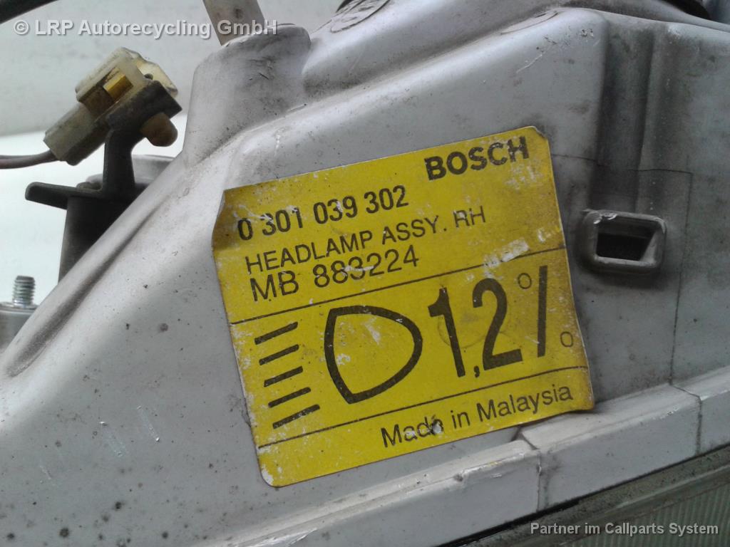 Proton 4-er Reihe BJ1998 original Scheinwerfer rechts MB883224 Bosch 0301039302