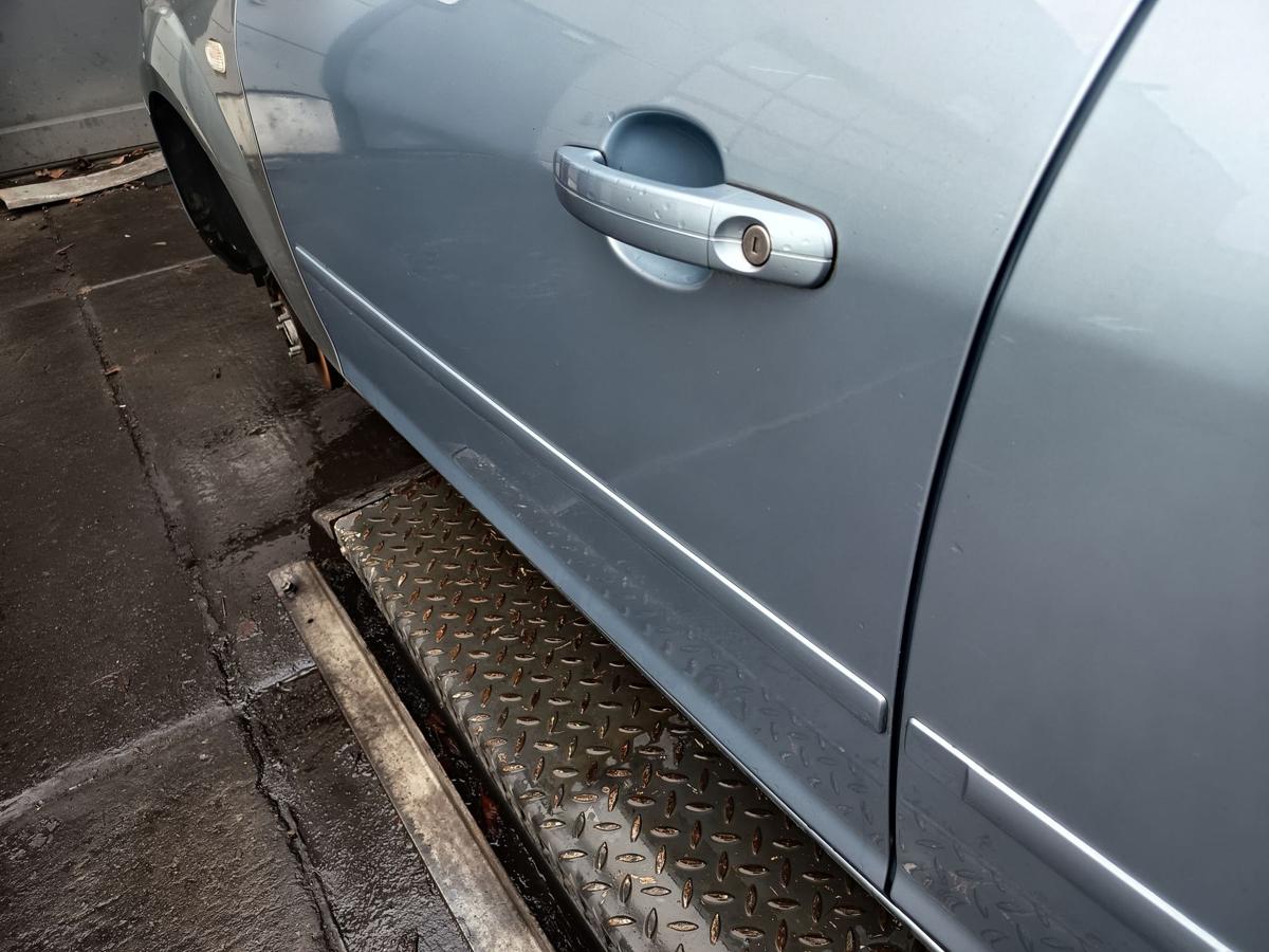 Ford Focus II original T&uuml;r vorn links Fahrer Tonic Bj 2005