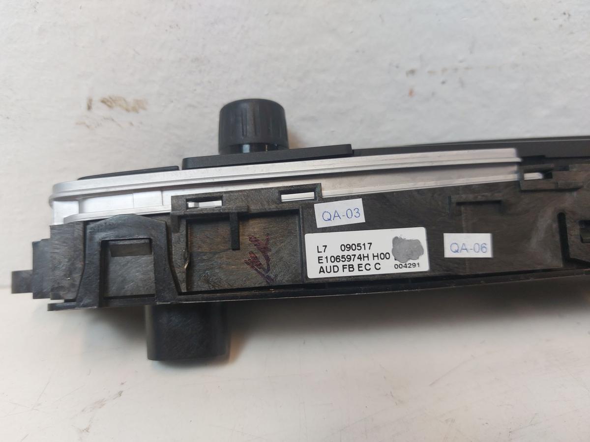 BMW 1er F21 M140i LCI Bedienteil Autoradio Radiobedienung Bedienfeld Tasten