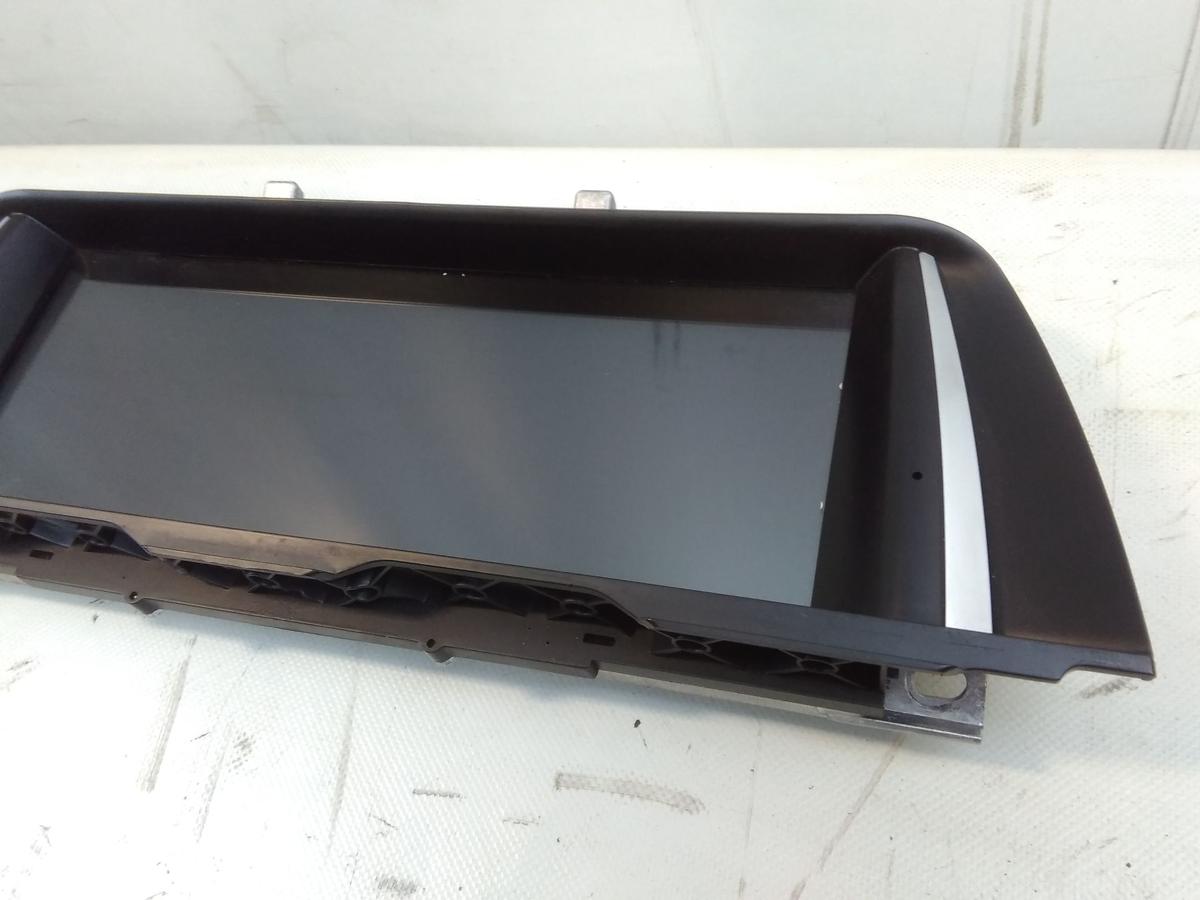 BMW 5er F11 original Anzeige Display Bordmonitor LCI BJ2017