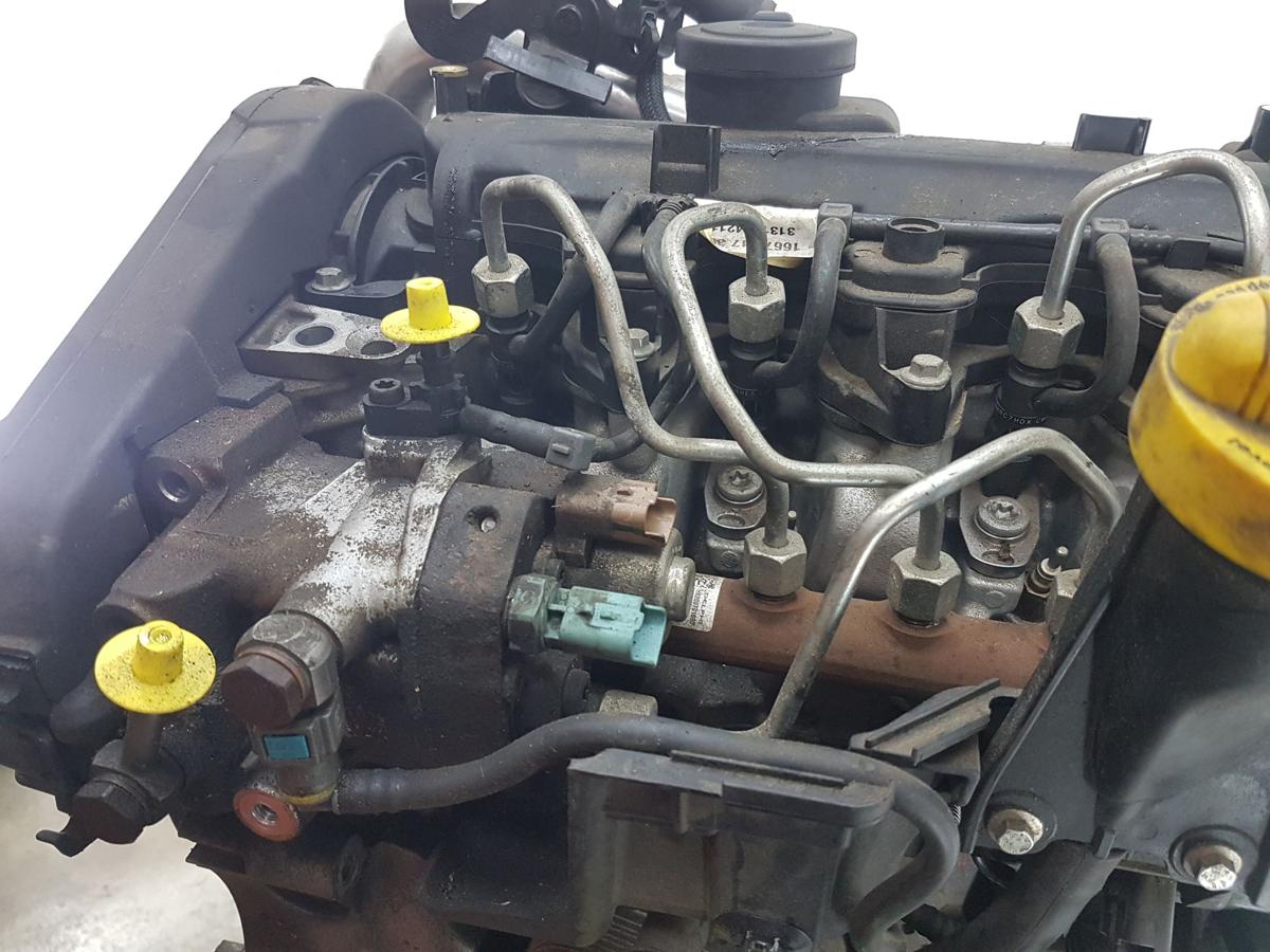 Dacia Duster Motor ohne Anbauteile K9K892 Bj2012 1,5DCI 66kw zur Aufbereitung