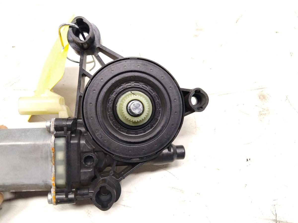 Volvo EX30 original Fensterhebermotor vorn rechts 80000430 Bj.2024