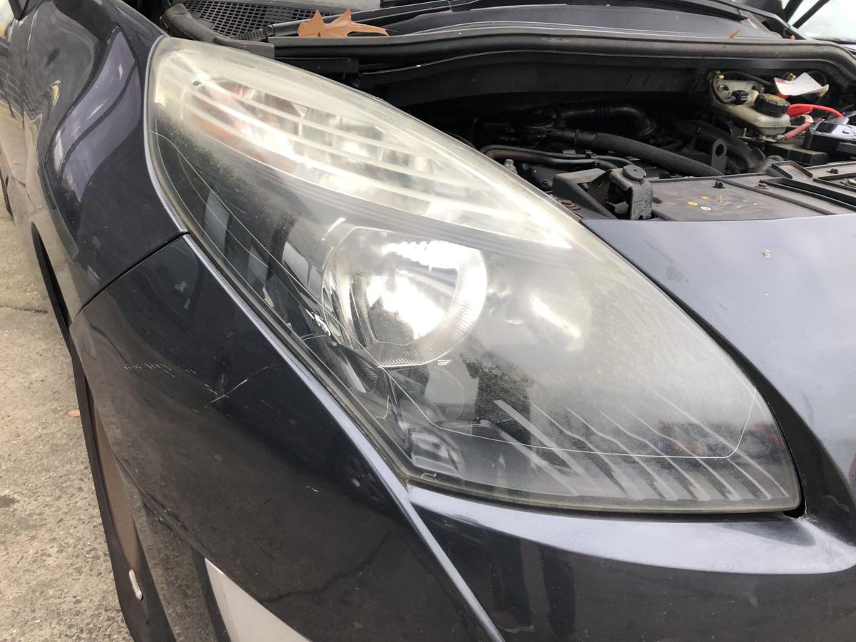 Renault Grand Scenic 3 III JZ Scheinwerfer rechts tr&uuml;b Headlight Frontlicht