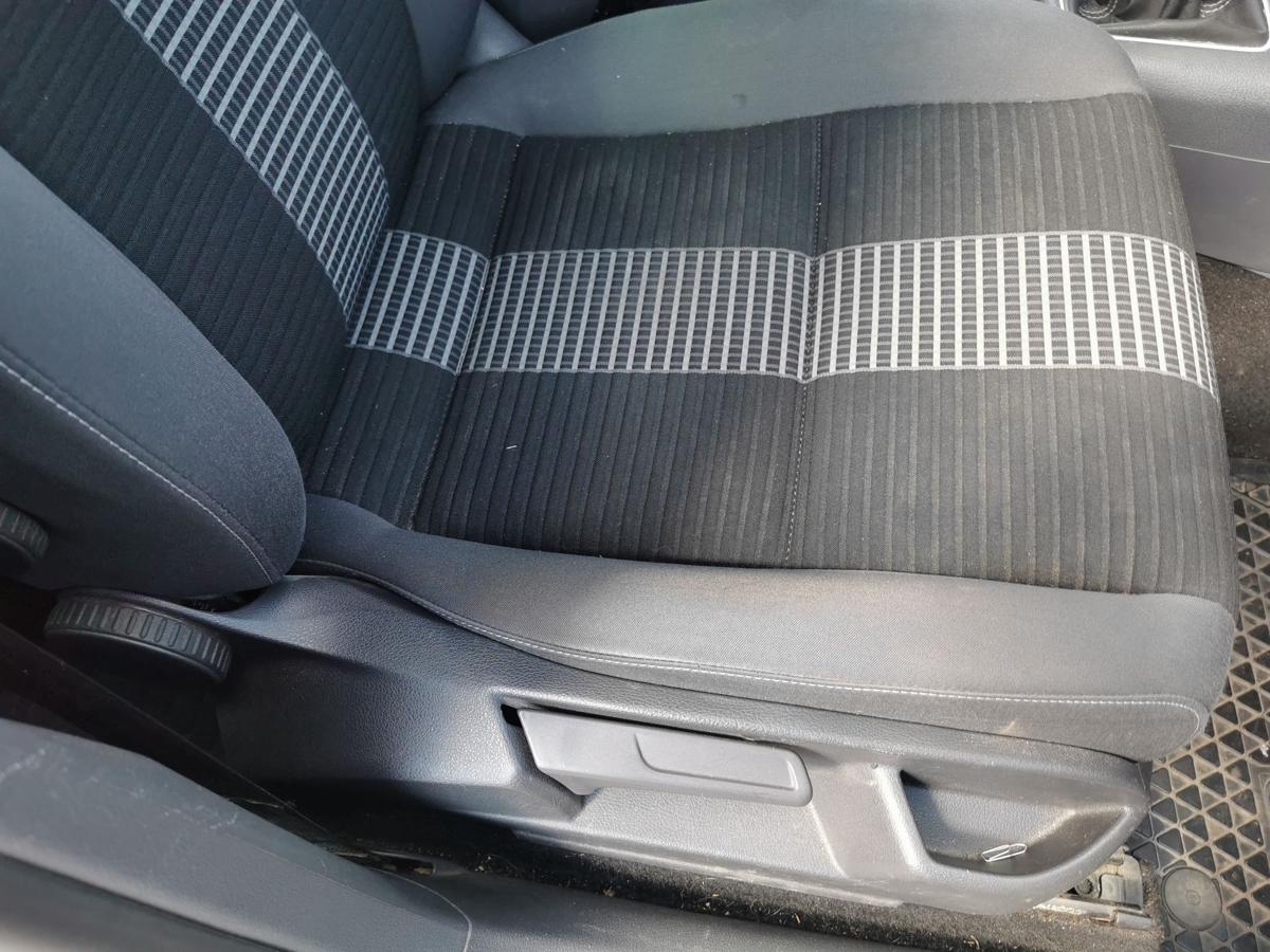 VW Golf Plus 5M Sitz Beifahrersitz Autositz vorn rechts Stoff