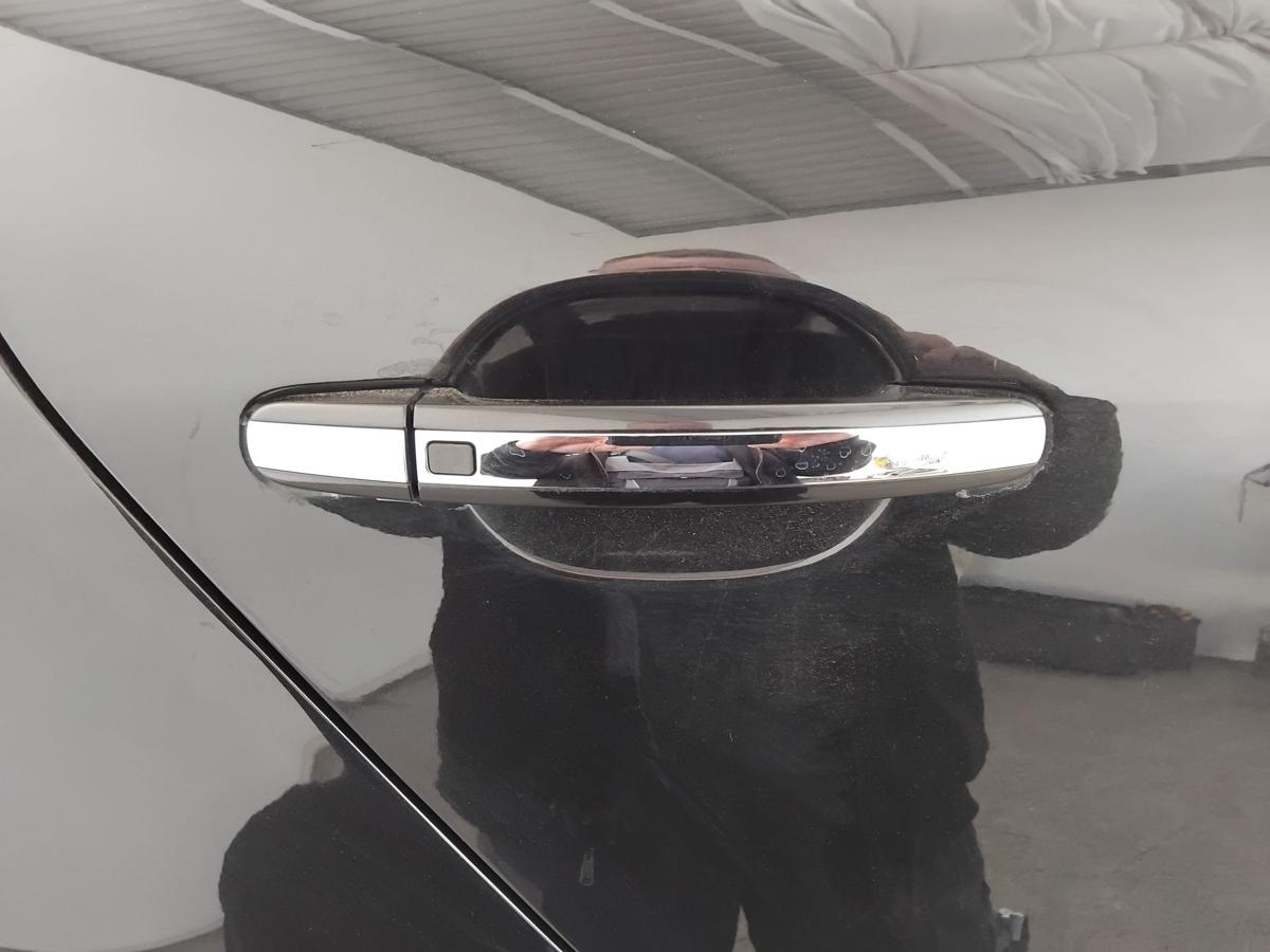 VW Phaeton GP1 T&uuml;r hinten rechts tarantellaschwarzmetallic LR9V BJ2007