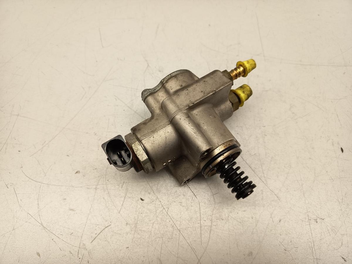 VW Touran 1T original Hochdruckpumpe 03C127025T 1.4l 103kW Benzin Bj 2006