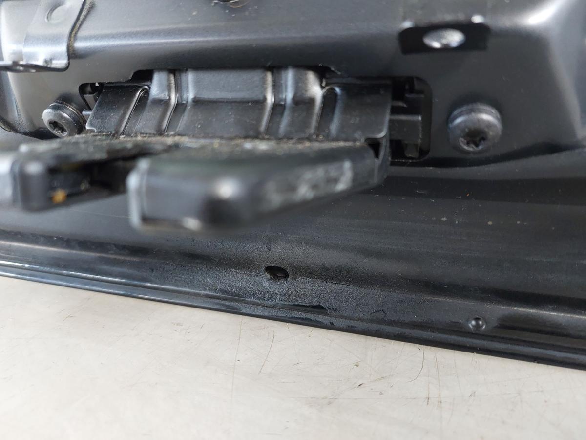 BMW 1er E87 LCI Heckklappe mit Heckscheibe 5 t&uuml;r Kofferklappe 668 schwarz II