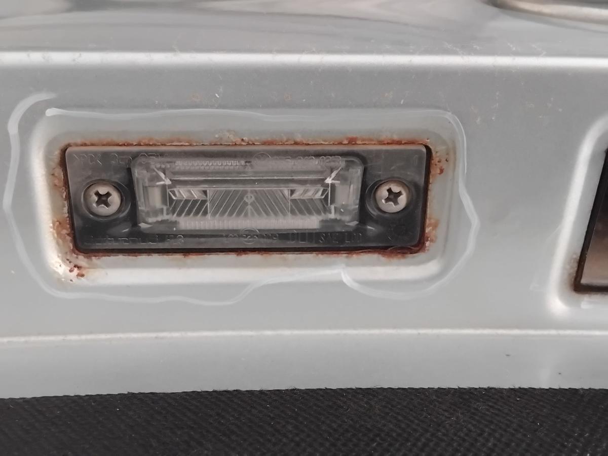 VW Jetta 5 1K2 Heckklappe Kofferraumdeckel LA7W reflexsilber BJ2007 Anrostung