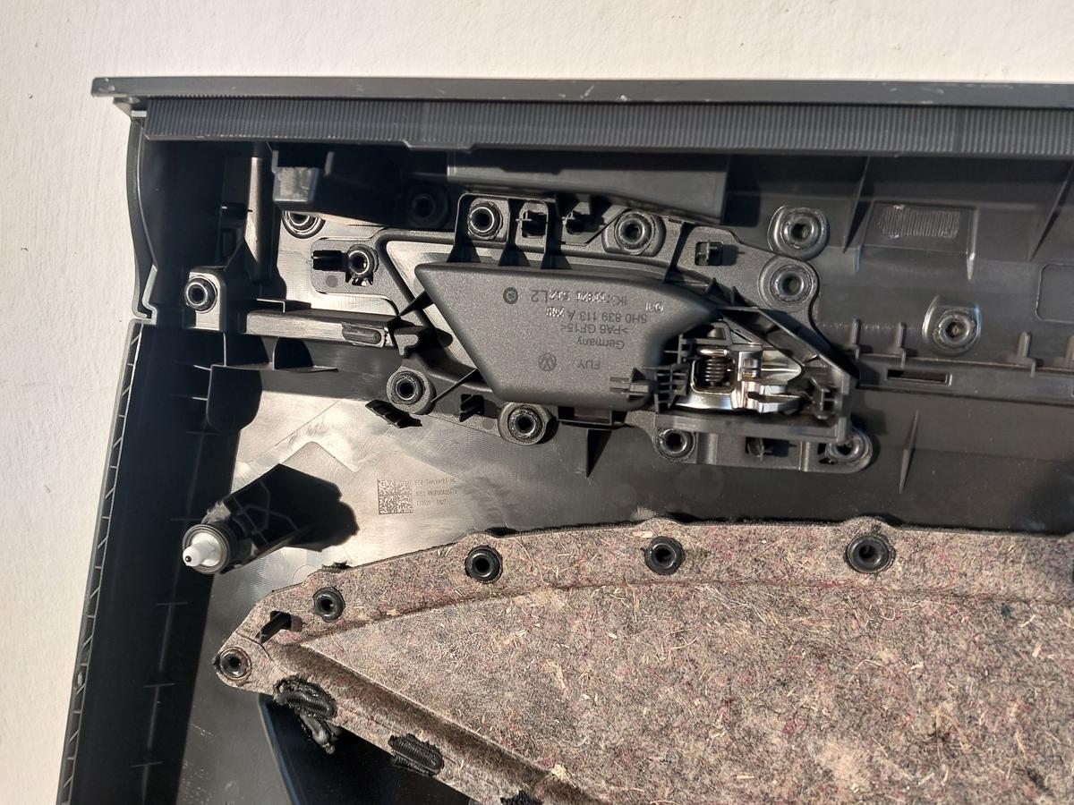 VW Golf 8 VIII CD T&uuml;rverkleidung hinten links Variant T&uuml;rpappe Fondt&uuml;r