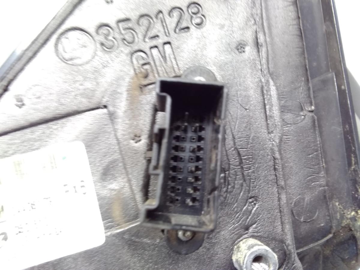 Opel Vectra C orig Au&szlig;enspiegel rechts elektrisch anklappbar 8pol BJ2008 Z474 Casablancawei&szlig;