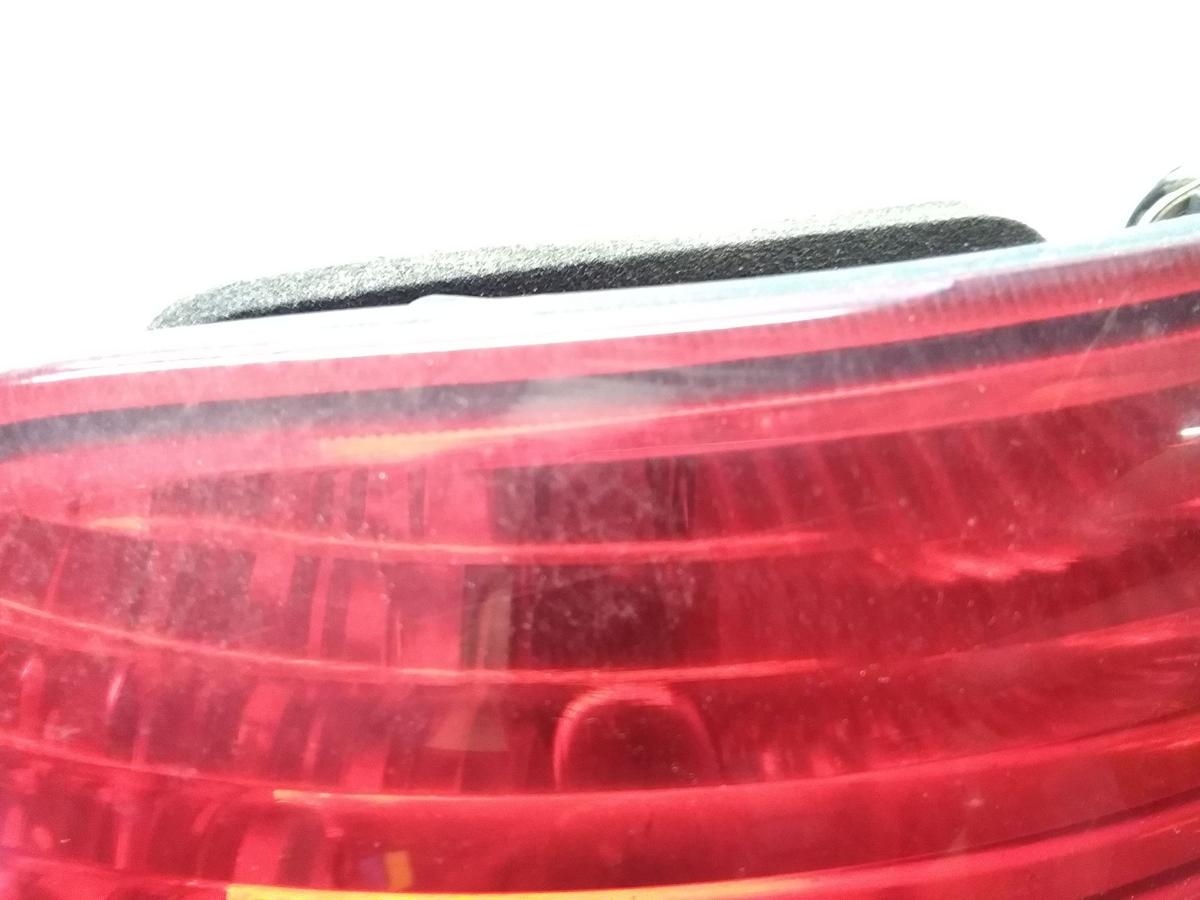 Volvo V40 Facelift original R&uuml;ckleuchte Heckleuchte links Kombi BJ2001