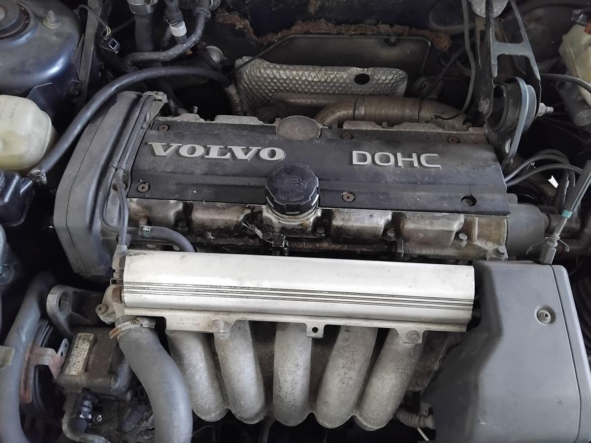 Volvo V70 S70 Motor Engine B5252S 2.5 106kw 279424km BJ1999
