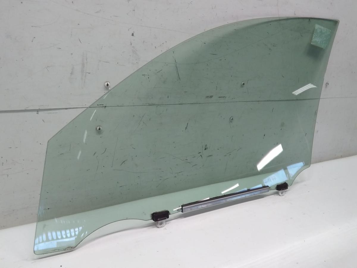 Toyota Rav4 Serie 3 original Türscheibe vorn rechts grüncolor BJ2010