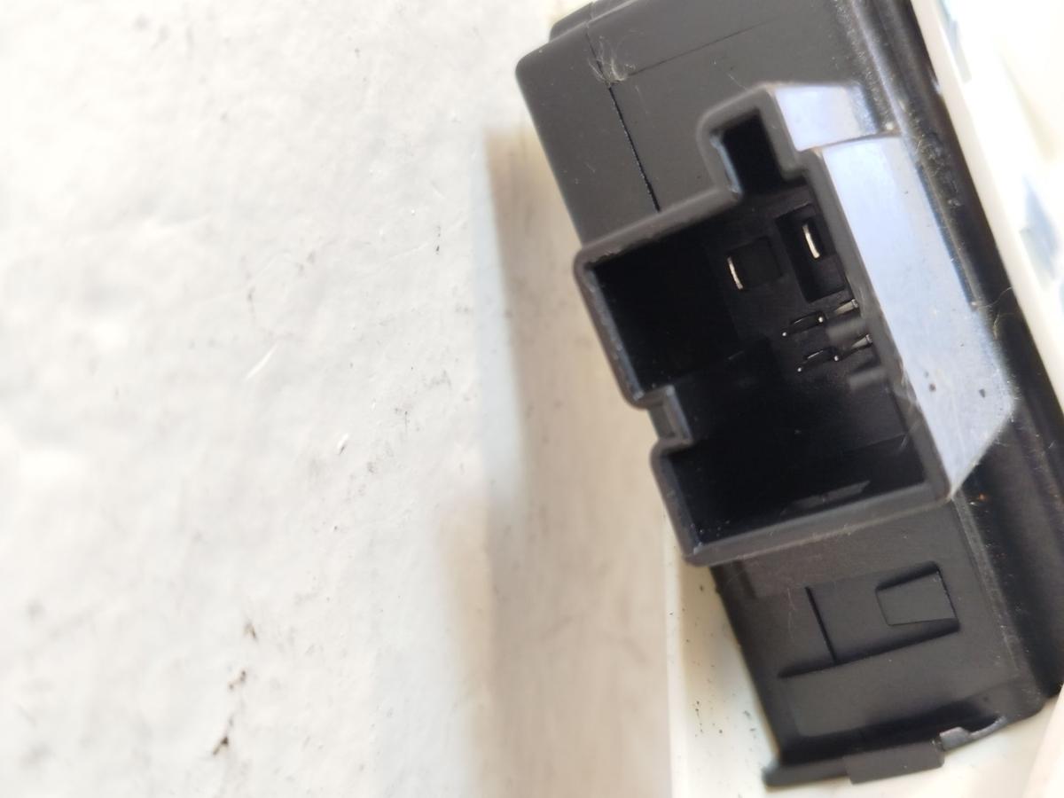 Audi A5 8T Coupe Fensterhebermotor vorn rechts Hebermotor