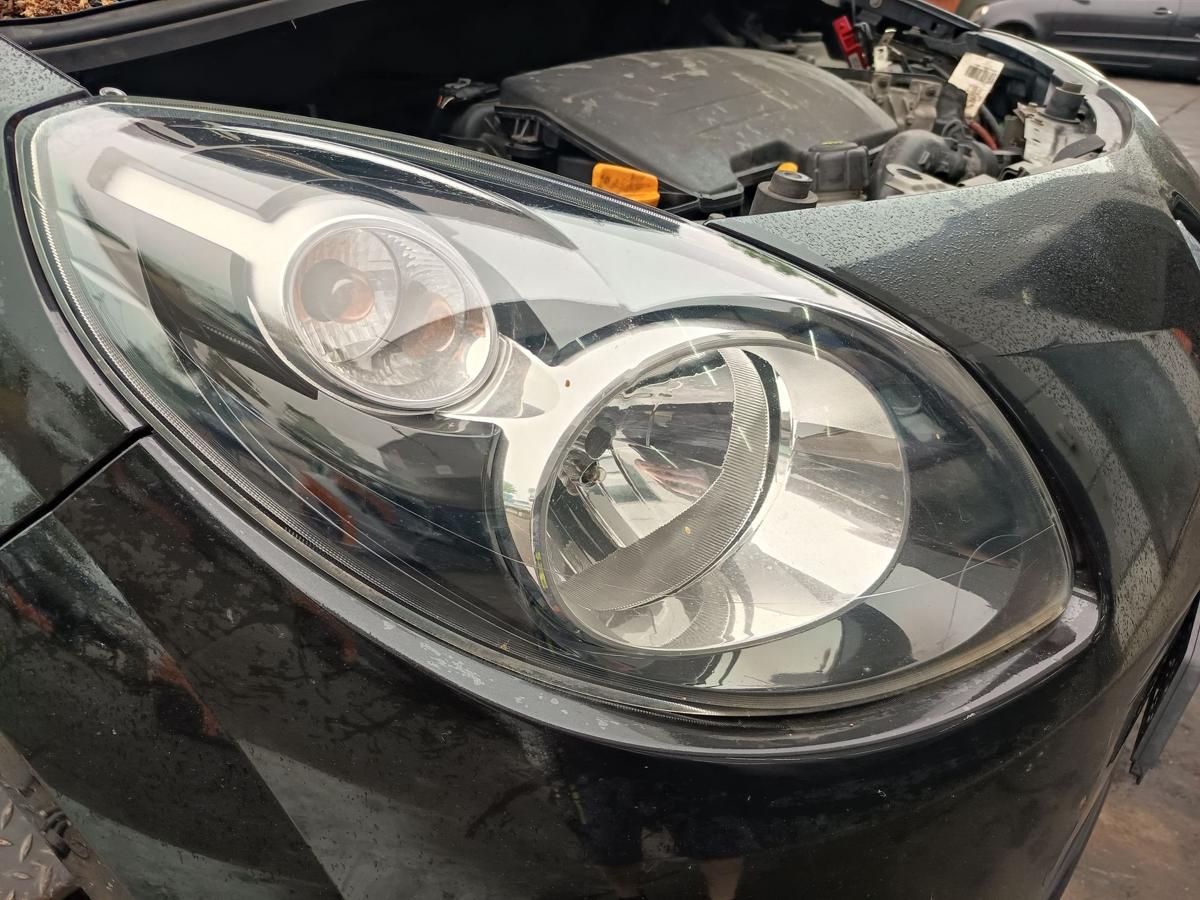 Renault Twingo II original Hauptscheinwerfer rechts Halogen Frontlicht Bj 2011