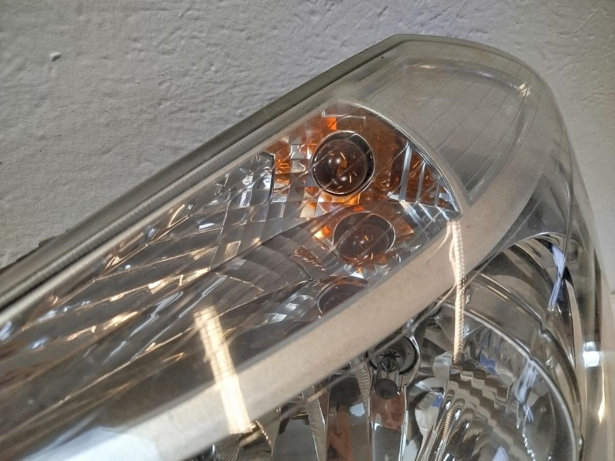 Renault Clio 3 III R Scheinwerfer links Lampe Hauptscheinwerfer Halogen bis 2009